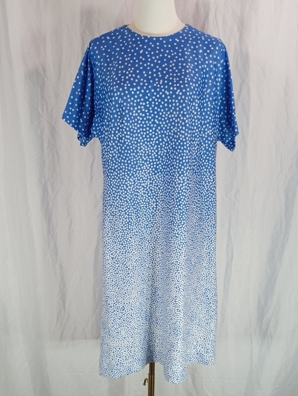 British Ladylue Ombre Dot Midi Dress with Short Sleeves Size 16 1/2 Union Label
